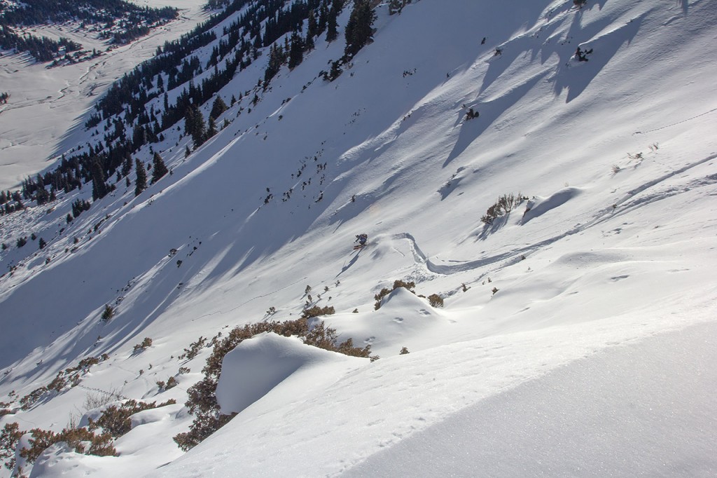 Skiing the nearby slopes at Aksuu camp