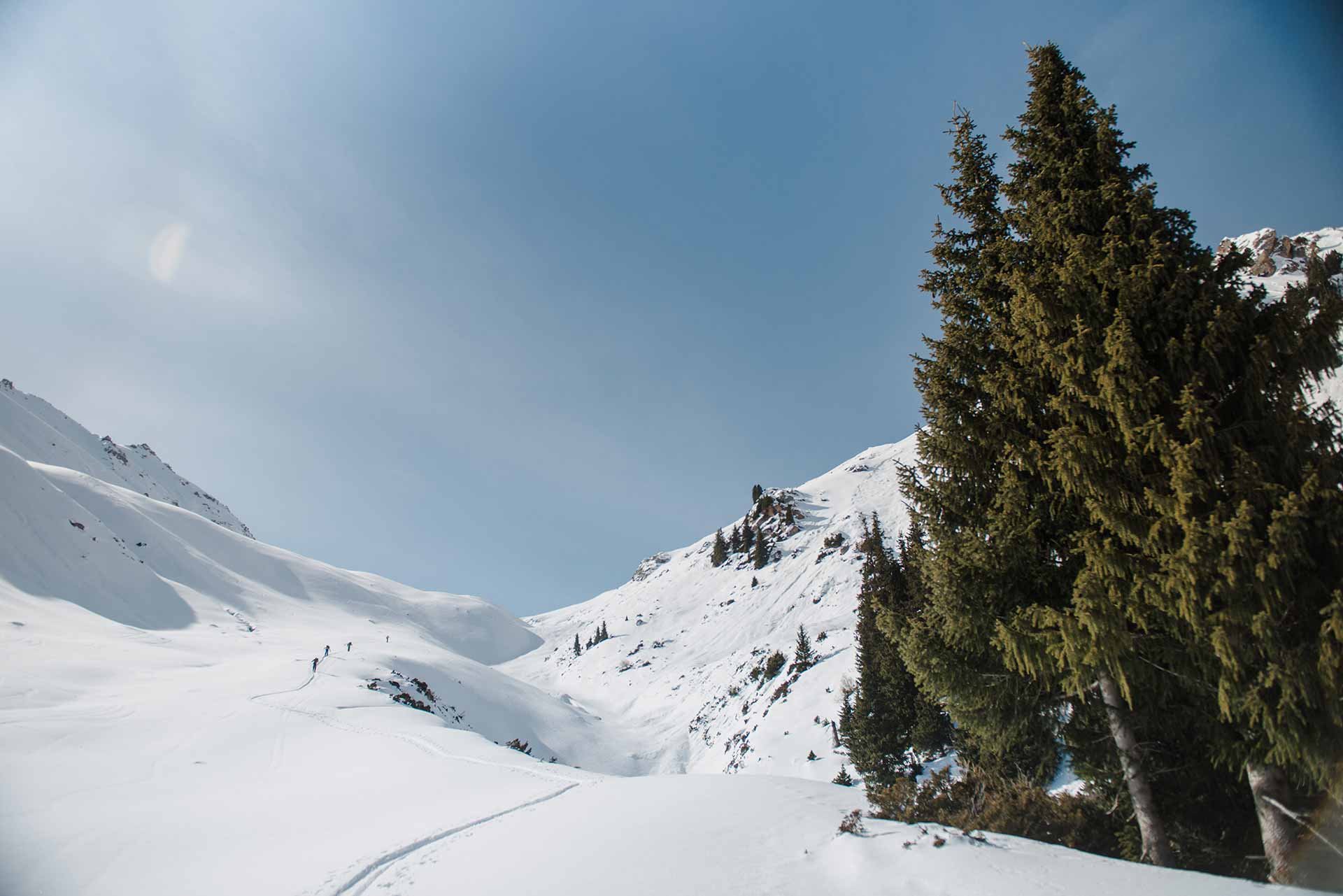 aksuu yurt lodge