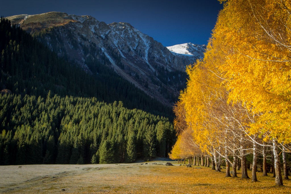 Jeti-Oguz gorge in autumn